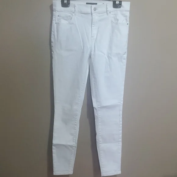Ann Taylor Crisp White Skinny Jeans Size 4 - Picture 1 of 4
